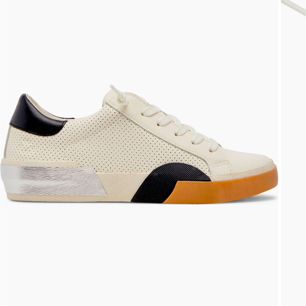 Dolce Vita Zina Sneaker NWOT